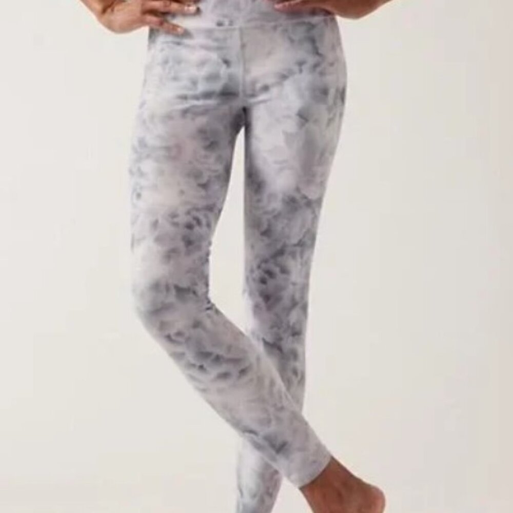 Athleta Salutation Stash Tight 7/8 Legging Abstract Grey Pink Pockets M Workout